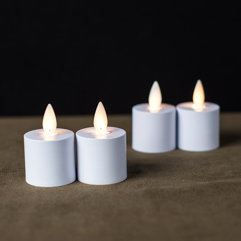 4 Pak Lilin Tanpa Api Isi Ulang Induktif Putih